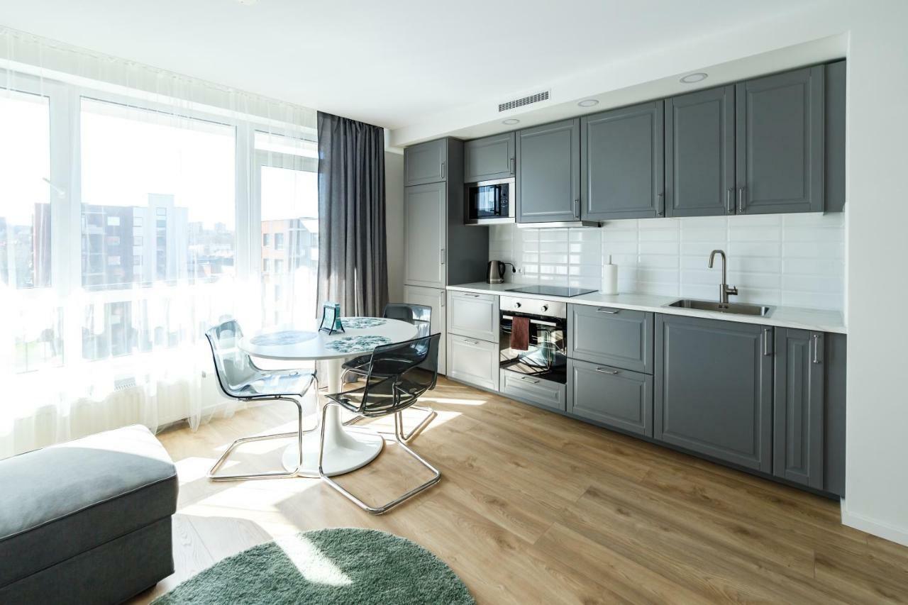 Spacious Apartment Close To The Old Town Vilnius Exterior photo